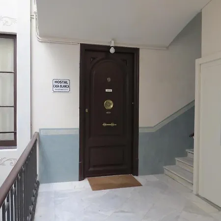Casa Blanca Guest house 2*