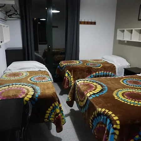Guest house Casa Blanca 2*